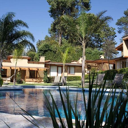 La Joya Del Viento Bed & Breakfast Valle de Bravo Luaran gambar