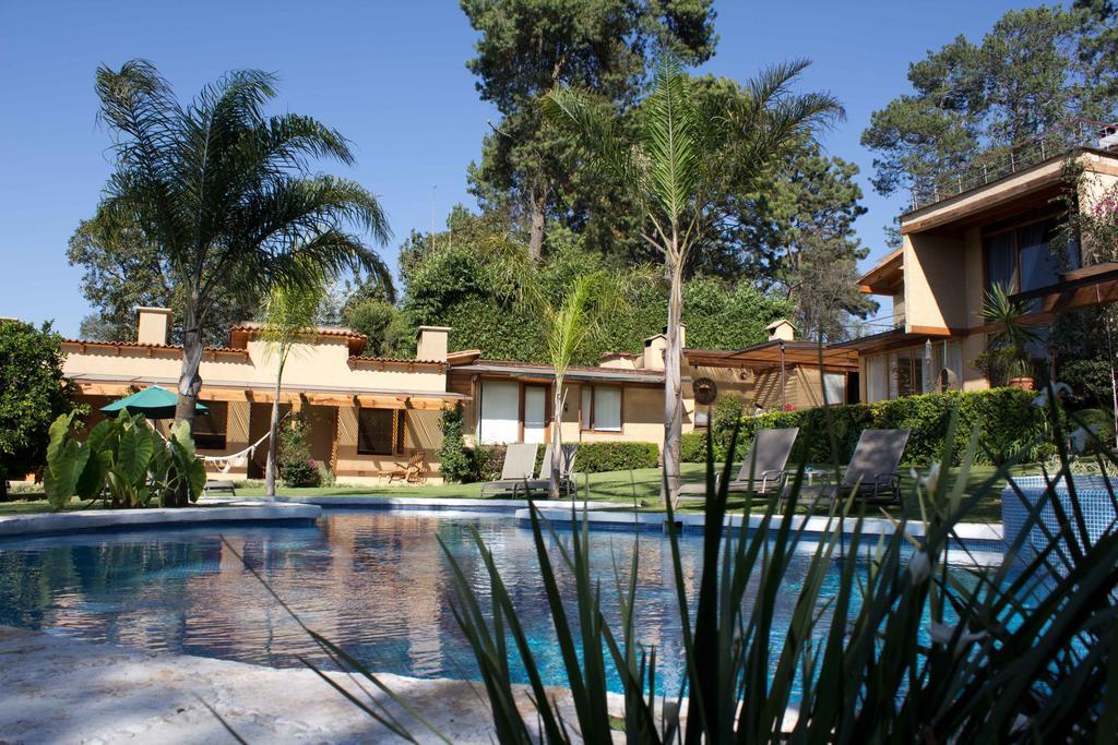 La Joya Del Viento Bed & Breakfast Valle de Bravo Luaran gambar