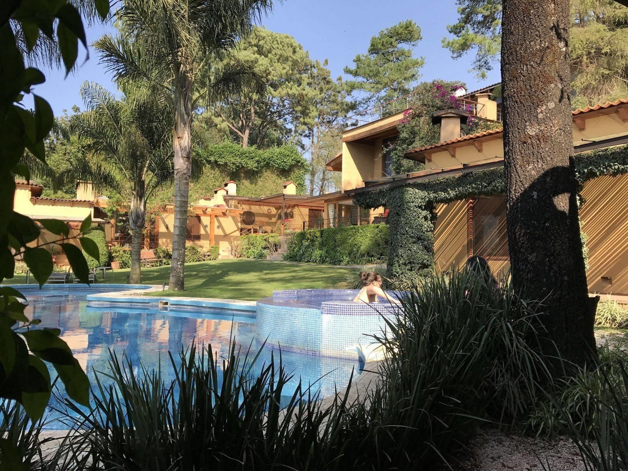 La Joya Del Viento Bed & Breakfast Valle de Bravo Luaran gambar