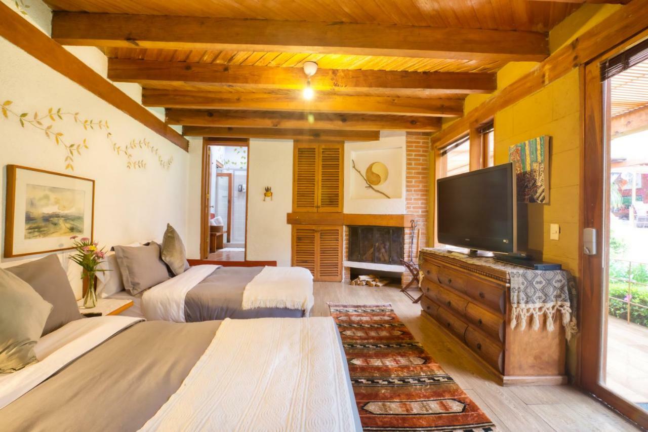 La Joya Del Viento Bed & Breakfast Valle de Bravo Luaran gambar