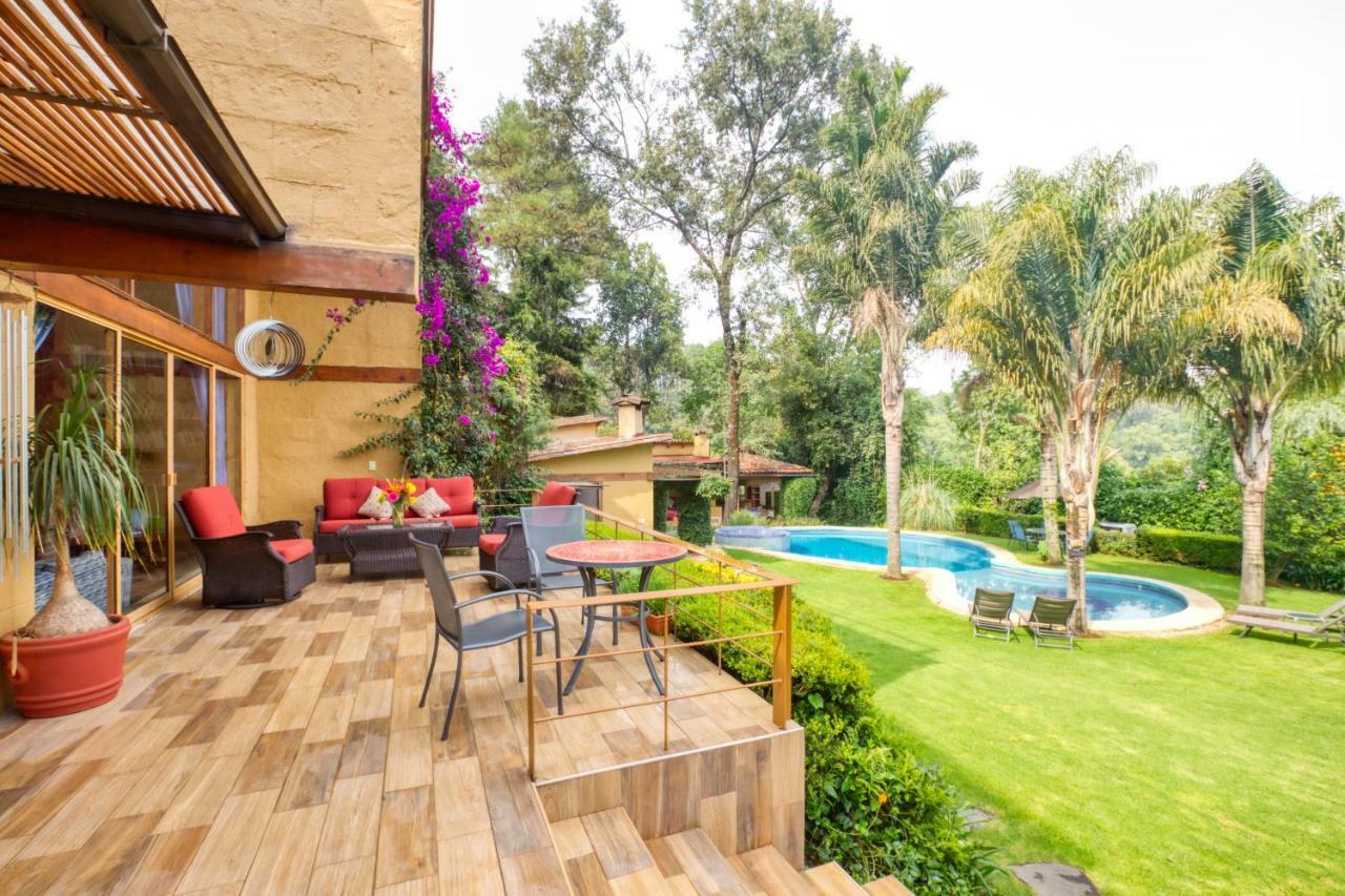 La Joya Del Viento Bed & Breakfast Valle de Bravo Luaran gambar