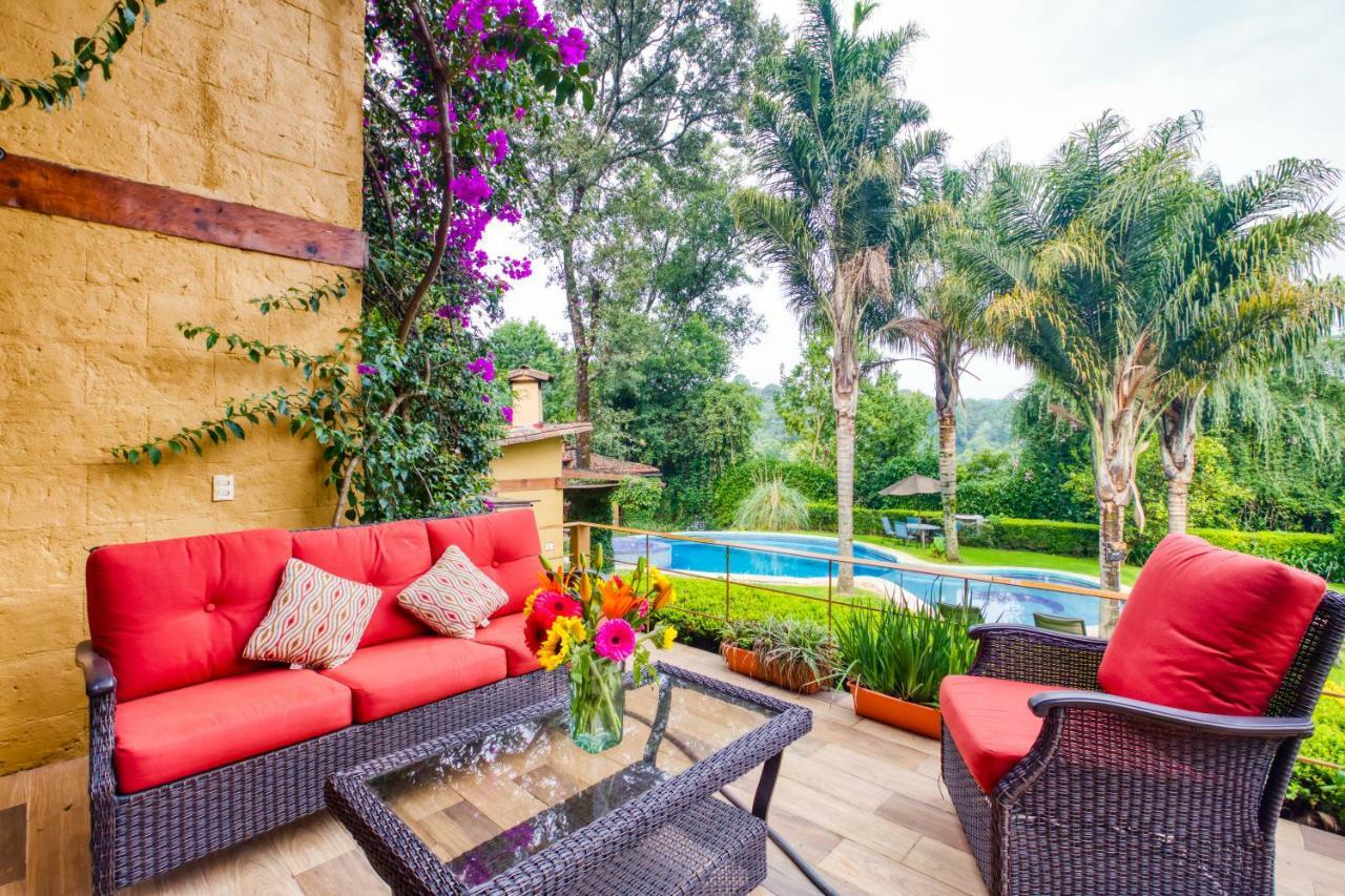 La Joya Del Viento Bed & Breakfast Valle de Bravo Luaran gambar